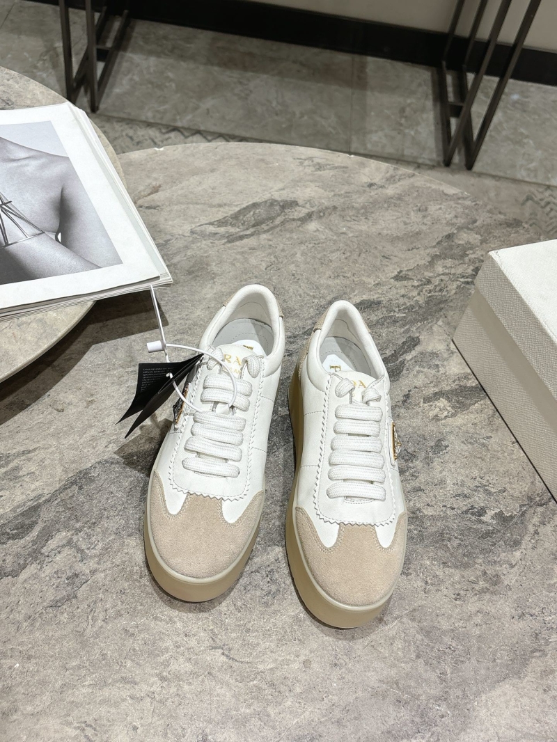 Pra*a sneakers